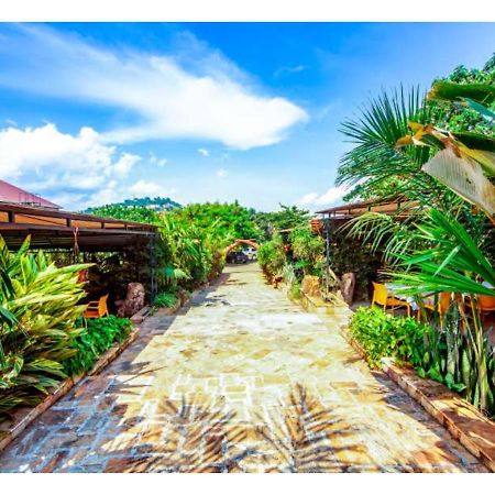 African Tribe Hotel Kampala Dış mekan fotoğraf
