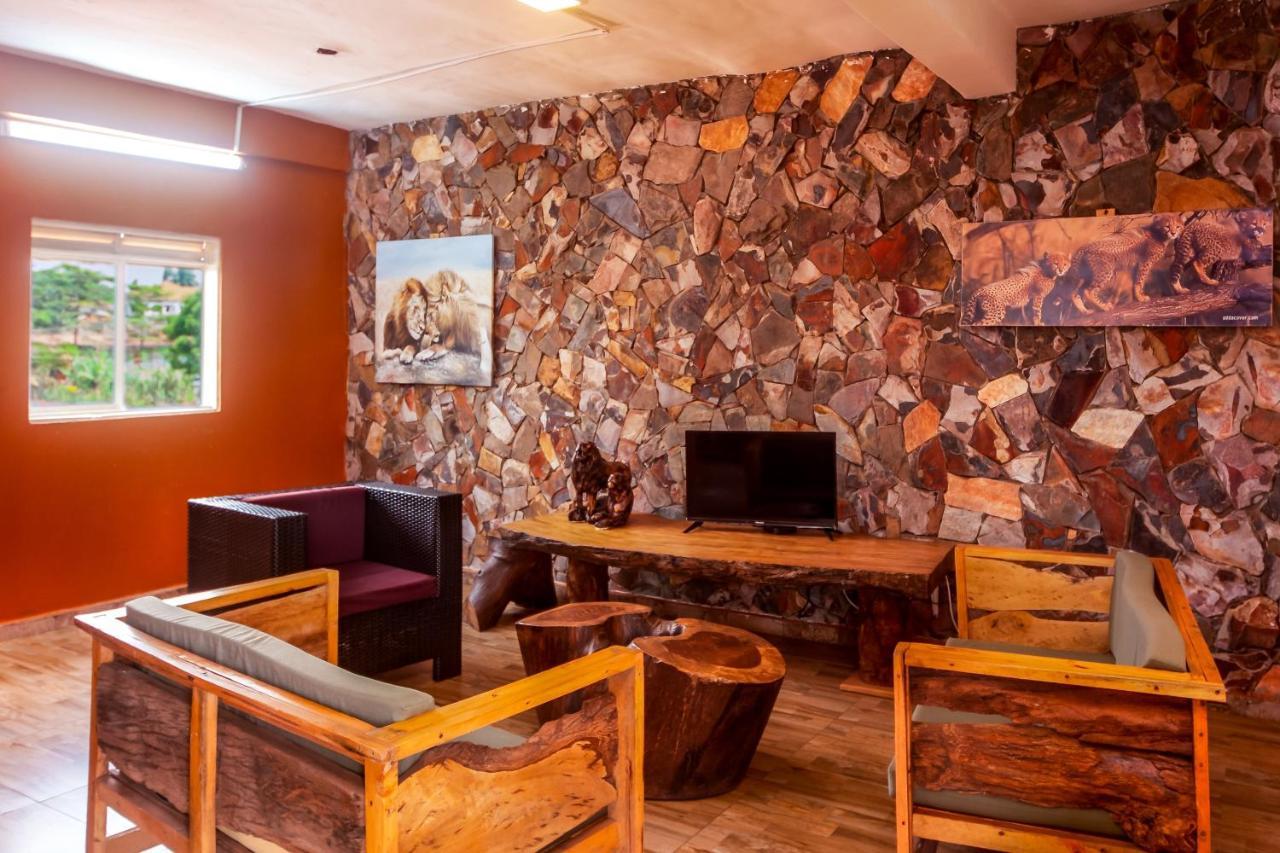 African Tribe Hotel Kampala Dış mekan fotoğraf