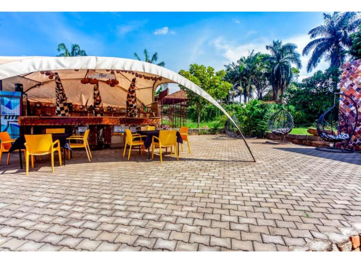 African Tribe Hotel Kampala Dış mekan fotoğraf