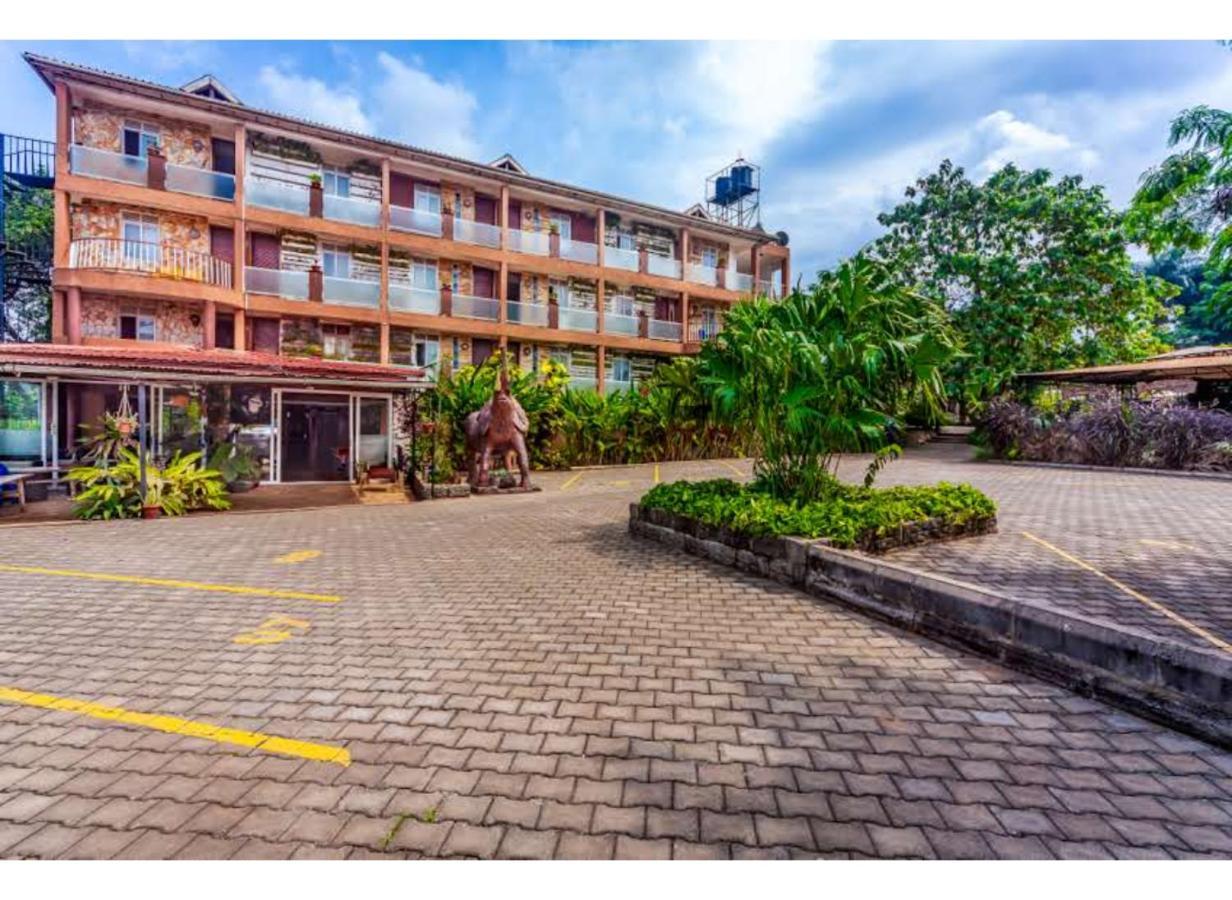 African Tribe Hotel Kampala Dış mekan fotoğraf